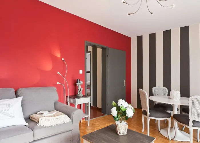 Michele - Utoring-11 By Interhome * أسكونا